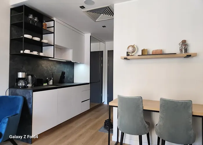 Urocze Gniazdko W Centrum Poznania Апартаменти *