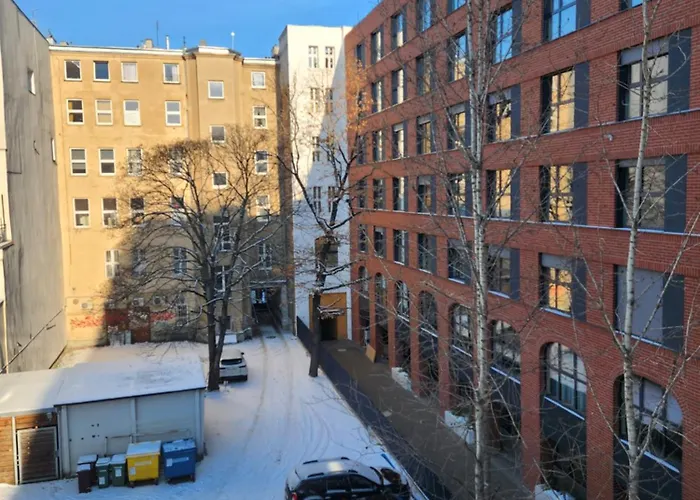 Urocze Gniazdko W Centrum Poznania Познань